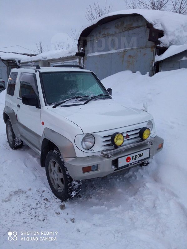  3  Mitsubishi Pajero Junior 1997 , 210000 , 