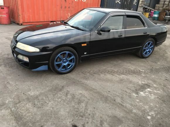  Nissan Skyline 1997 , 210000 , 