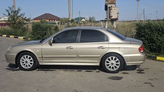 Седан Hyundai Sonata 2005 года, 640000 рублей, Астрахань