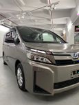    Toyota Voxy 2018 , 1470000 , 