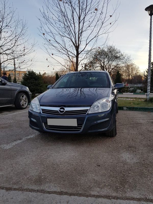  Opel Astra 2007 , 320000 , 