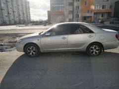 Седан Toyota Camry 2005 года, 888888 рублей, Барнаул