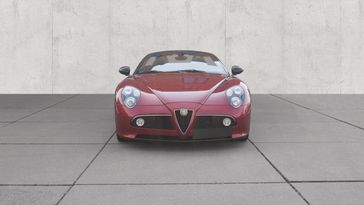   Alfa Romeo 8C 2010 , 29500000 , 
