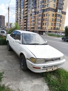 Седан Toyota Corolla 1988 года, 99990 рублей, Новосибирск