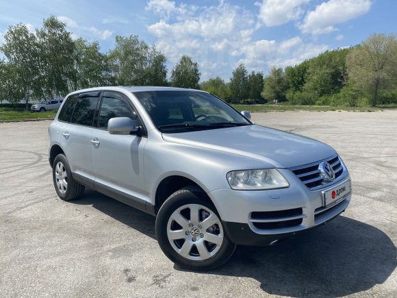 SUV   Volkswagen Touareg 2004 , 555000 , 