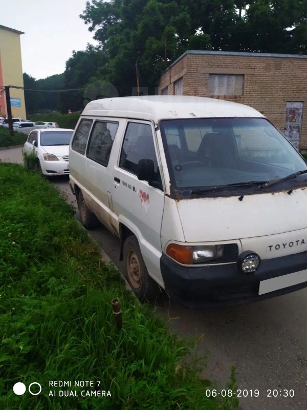    Toyota Town Ace 1993 , 90000 , 