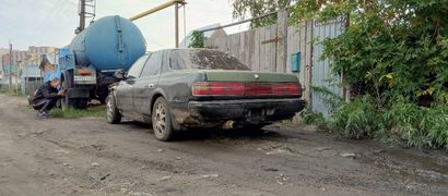 Седан Toyota Cresta 1989 года, 130000 рублей, Барнаул