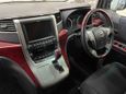    Toyota Vellfire 2008 , 880000 , 