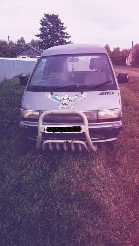    Toyota Town Ace 1990 , 65000 , 