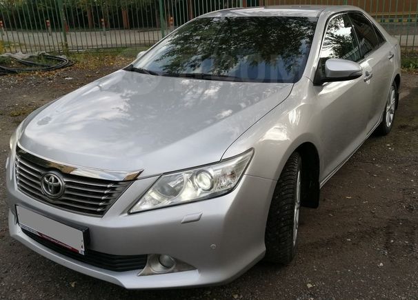  Toyota Camry 2011 , 888000 , 