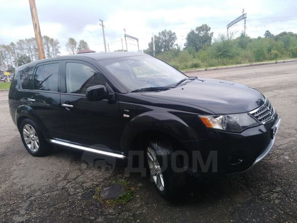 SUV   Mitsubishi Outlander 2009 , 870000 , 