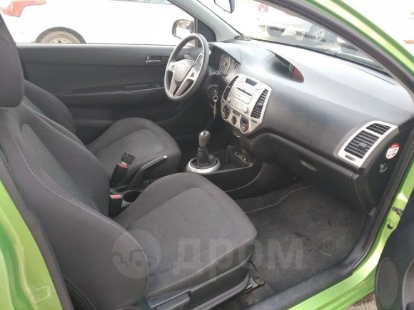  Hyundai i20 2009 , 275000 , 