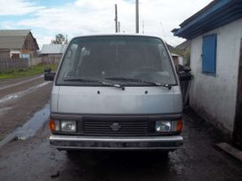    Nissan Urvan 1990 , 200000 , 