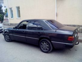  Mercedes-Benz E-Class 1989 , 264123 , 