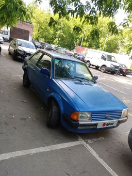  3  Ford Escort 1987 , 70000 , 