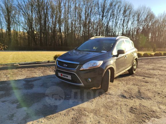 SUV   Ford Kuga 2011 , 700000 , 