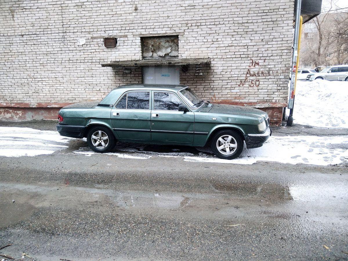 ГАЗ 3110 Волга 2002 в Барнауле, Не гнилая, мотор 406 инжектор, ГУР ...