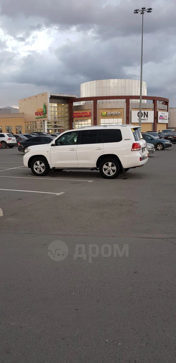 SUV   Toyota Land Cruiser 2011 , 2100000 , 