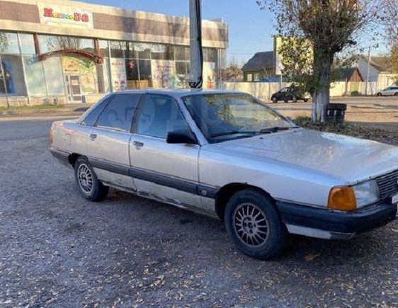  Audi 100 1988 , 85000 , 