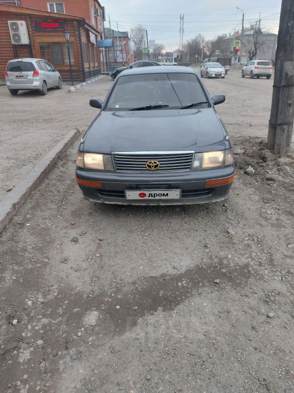  Toyota Crown 1992 , 200000 , 