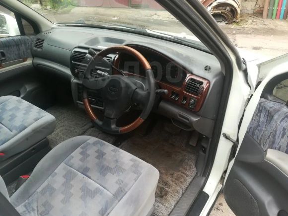  Nissan R'nessa 2000 , 173000 , 