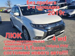 SUV или внедорожник Mitsubishi Outlander 2019 года, 3430000 рублей, Владивосток