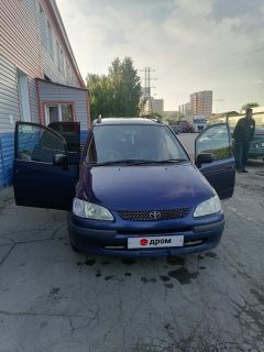 Минивэн или однообъемник Toyota Corolla Spacio 1997 года, 370000 рублей, Барнаул