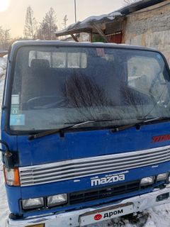 Бортовой грузовик Mazda Titan 1991 года, 400000 рублей, Тында