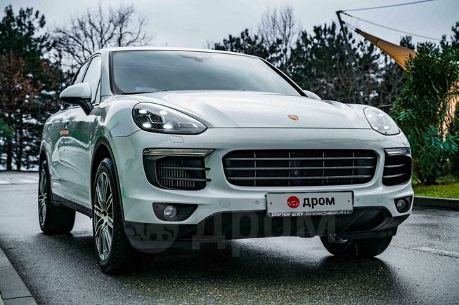 SUV   Porsche Cayenne 2015 , 3900000 , 