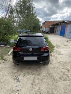  Volkswagen Golf 2011 , 400000 , 