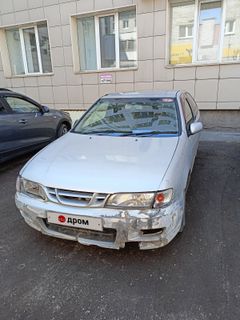 Хэтчбек 3 двери Nissan Pulsar 1998 года, 130000 рублей, Барнаул