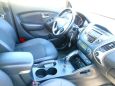 SUV   Hyundai ix35 2010 , 880000 , --