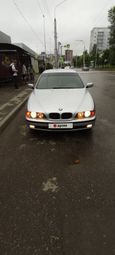  BMW 5-Series 2000 , 499999 , 