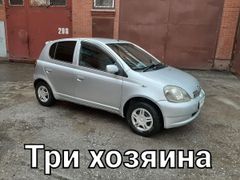 Хэтчбек Toyota Vitz 2000 года, 450000 рублей, Новосибирск