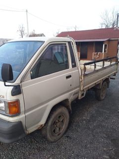 Другие грузовики Toyota Town Ace 1997 года, 650000 рублей, Артём