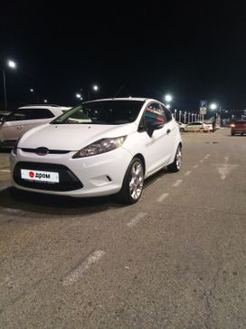  3  Ford Fiesta 2009 , 430000 , 