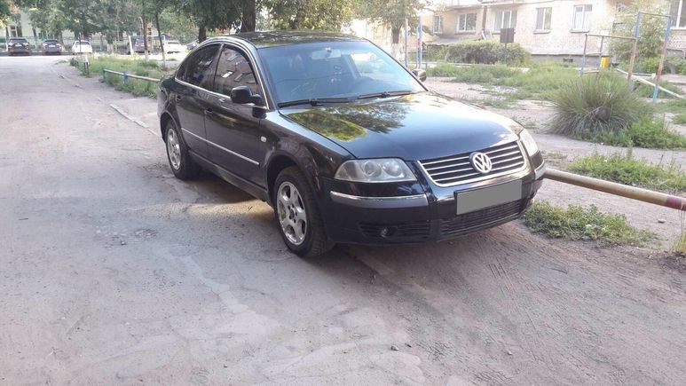  Volkswagen Passat 2003 , 300000 , 