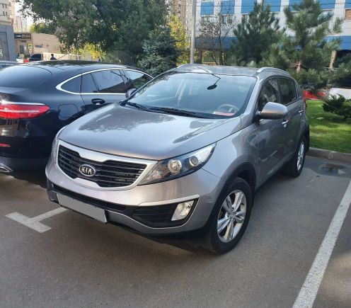 SUV   Kia Sportage 2011 , 865000 , 