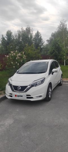 Хэтчбек Nissan Note 2017 года, 1190000 рублей, Новосибирск