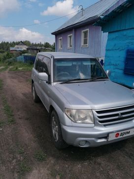 SUV   Mitsubishi Pajero iO 2002 , 450000 , 