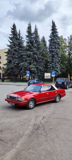 Седан Toyota Crown 1985 года, 630000 рублей, Новосибирск