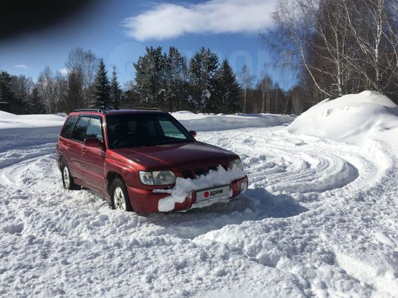 SUV   Subaru Forester 2000 , 325000 , 