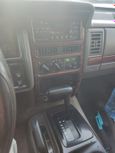 SUV   Jeep Grand Cherokee 1993 , 320000 , 