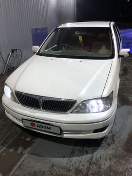 Седан Toyota Vista 2000 года, 550000 рублей, Омск
