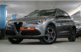 SUV или внедорожник Alfa Romeo Stelvio 2017 года, 2990000 рублей, Минск