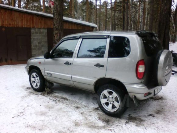 SUV   Chevrolet Niva 2008 , 230000 , 