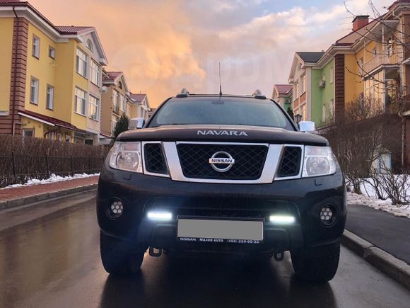  Nissan Navara 2012 , 1125000 , 