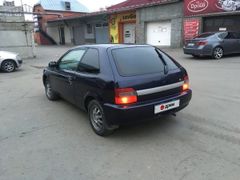 Хэтчбек 3 двери Toyota Corolla II 1998 года, 225000 рублей, Барнаул