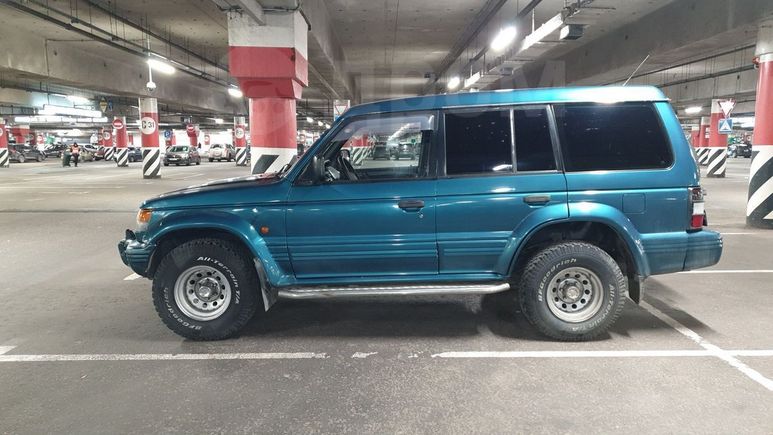 SUV   Mitsubishi Pajero 1997 , 370000 , 