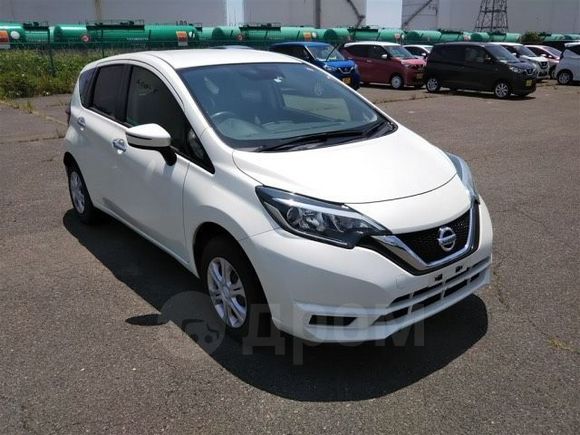  Nissan Note 2017 , 580000 , 